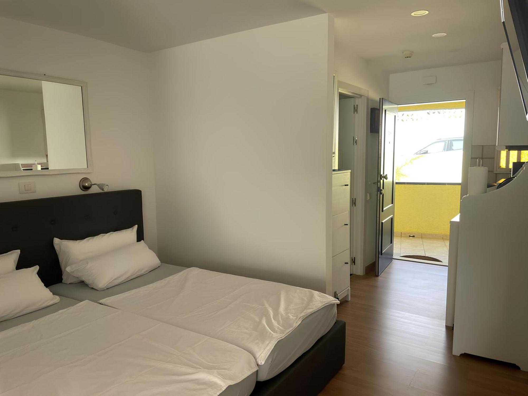Apartamento Con Piscina Climatizada Y Vista Al Mar San Bartolomé Buitenkant foto